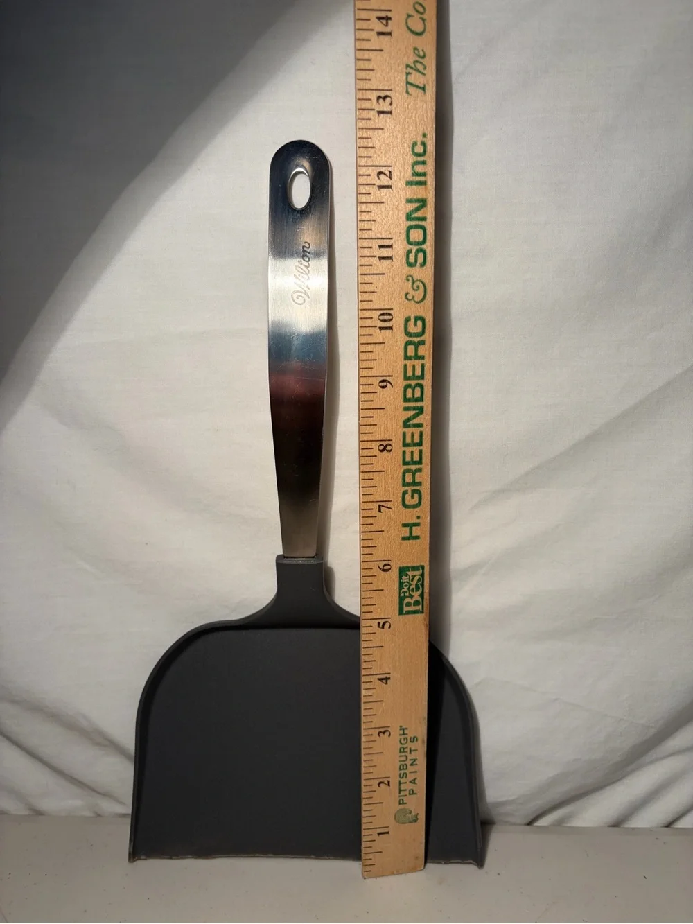 Hilton Stainless Steel Handle Black nylon spatula turner extra wide